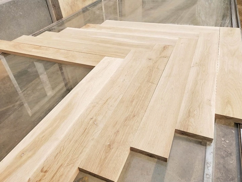 European Oak engineered wood Flooring for home Unfinished